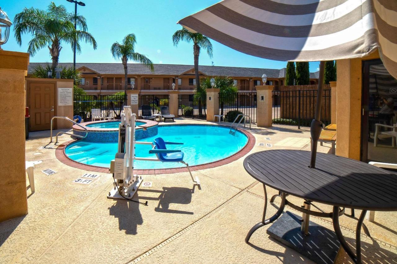 Econo Lodge Inn & Suites Corpus Christi  Kültér fotó