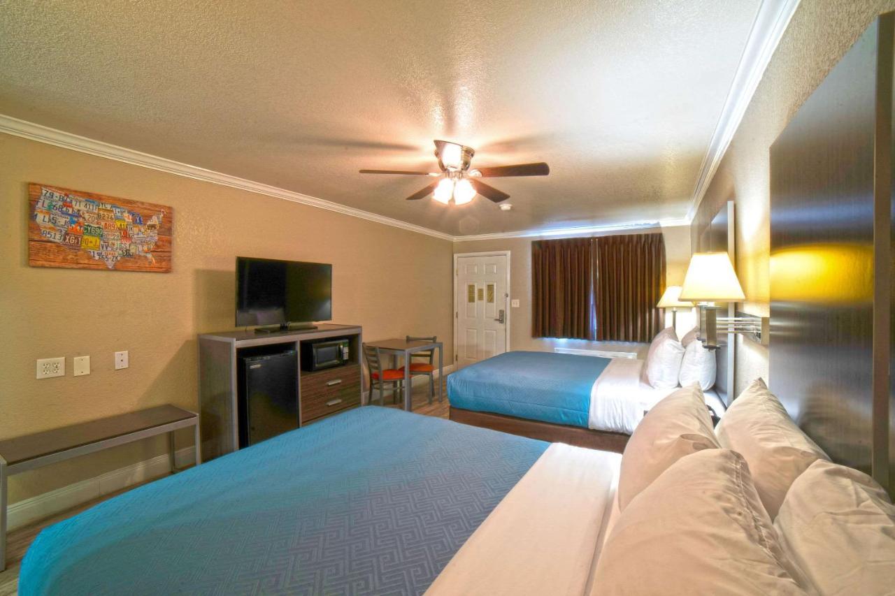Econo Lodge Inn & Suites Corpus Christi  Kültér fotó