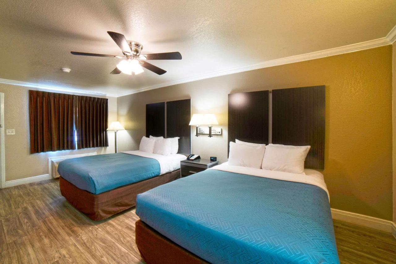 Econo Lodge Inn & Suites Corpus Christi  Kültér fotó