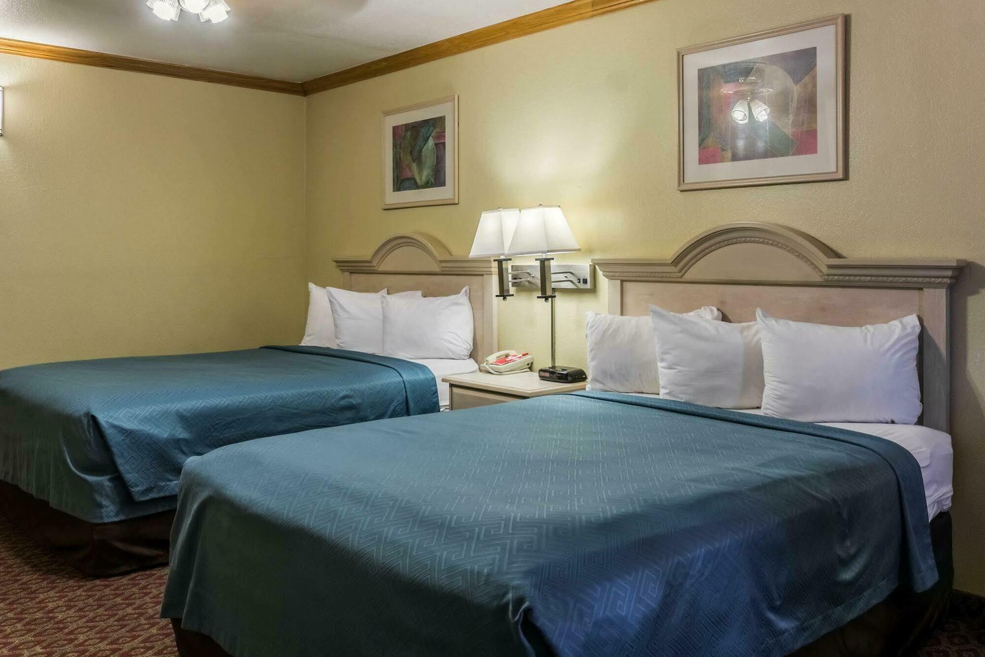 Econo Lodge Inn & Suites Corpus Christi  Kültér fotó